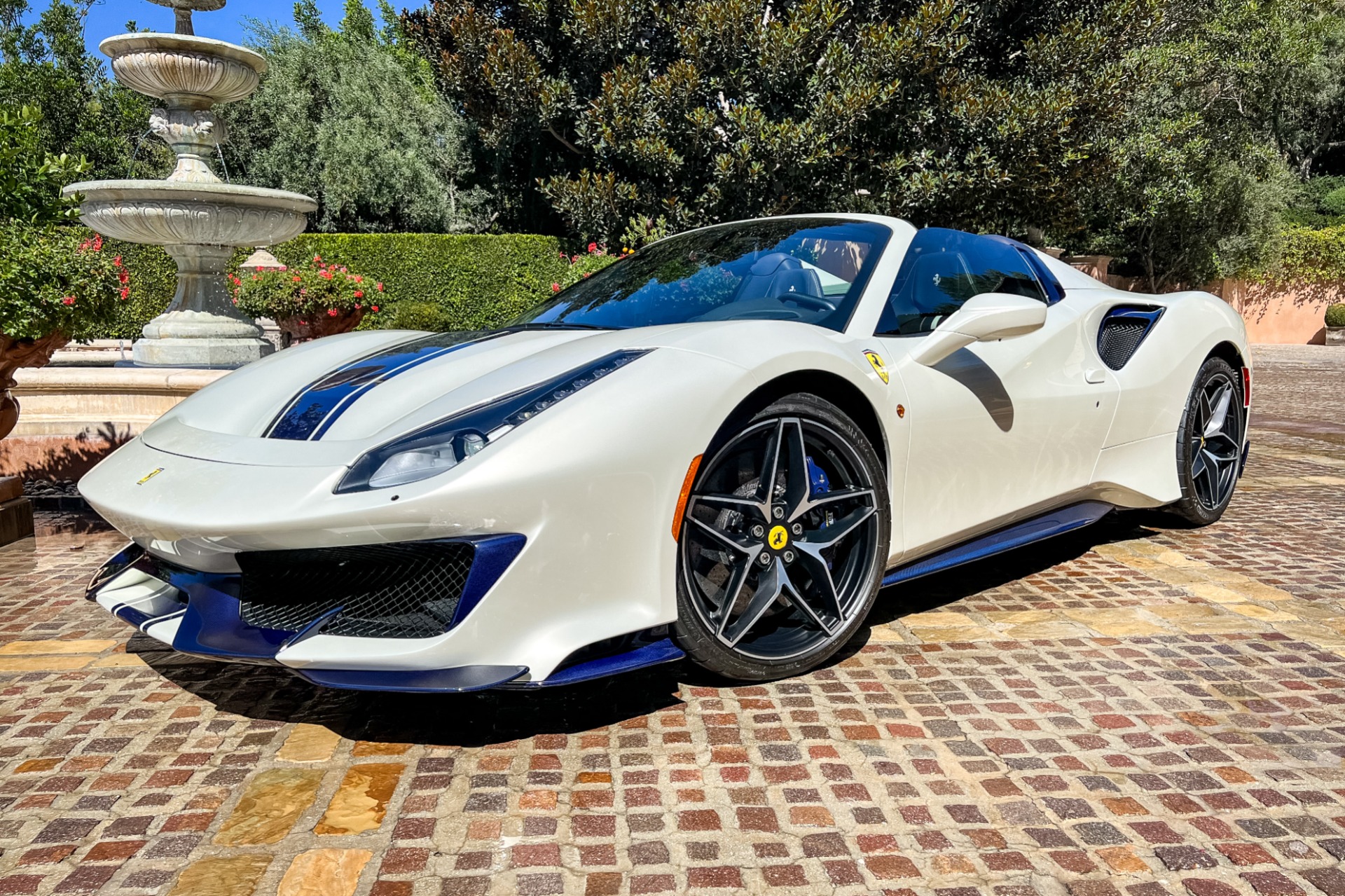 Used Ferrari Pista Spider Ilusso Palm Beach Stock