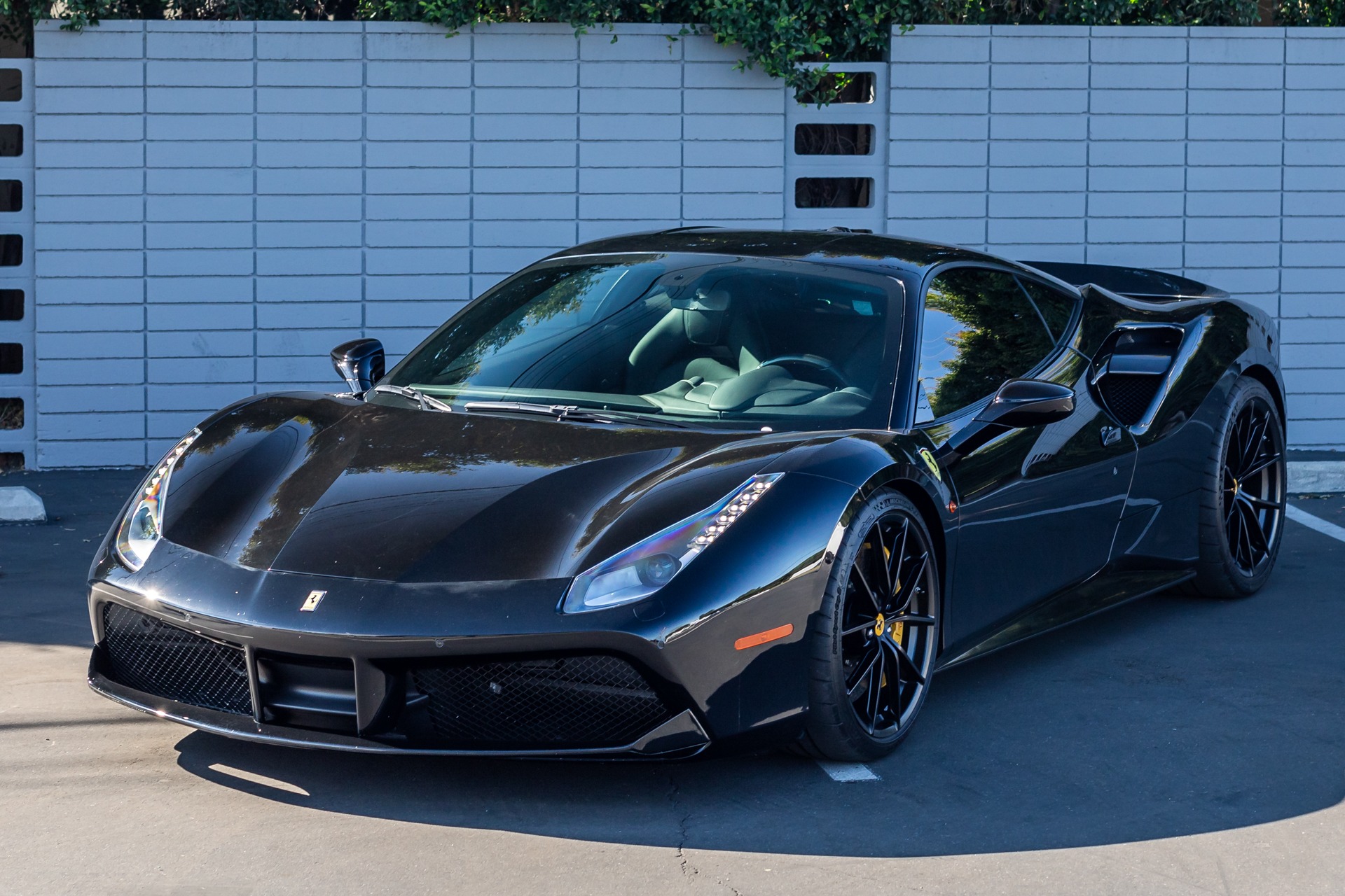 Used 2019 Ferrari 488 GTB | ILusso Palm Beach Stock #239686