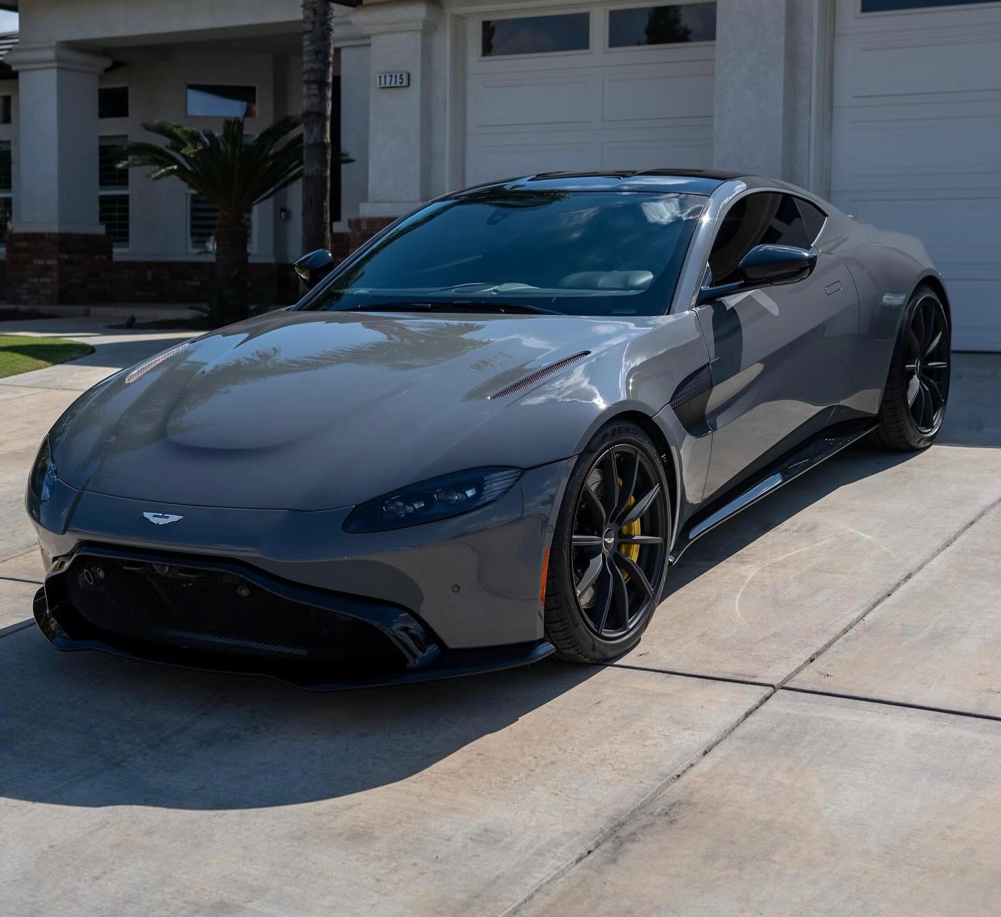 Used 2020 Aston Martin Vantage For Sale ($117,900) | iLusso Palm Beach ...